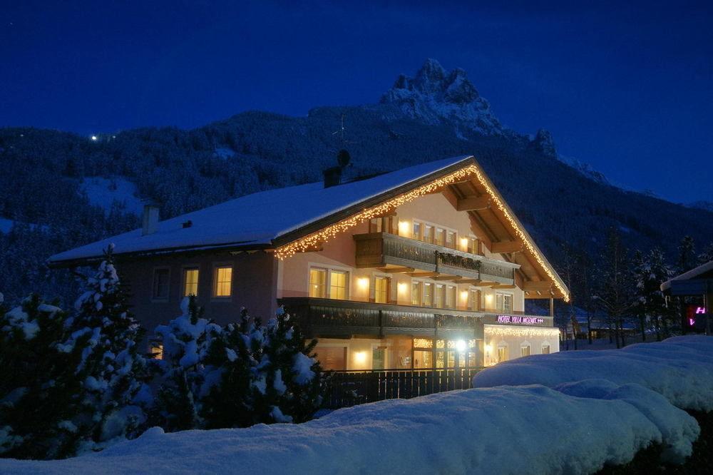 Hotel Villa Mozart Pozza di Fassa Buitenkant foto